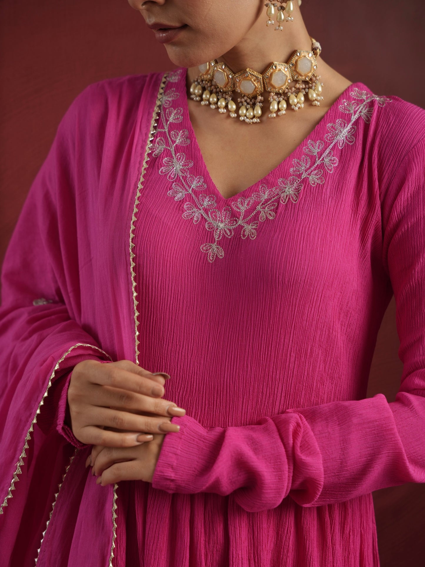 CHAAND PINK CRUSH COTTON AARIWORK SUIT SET