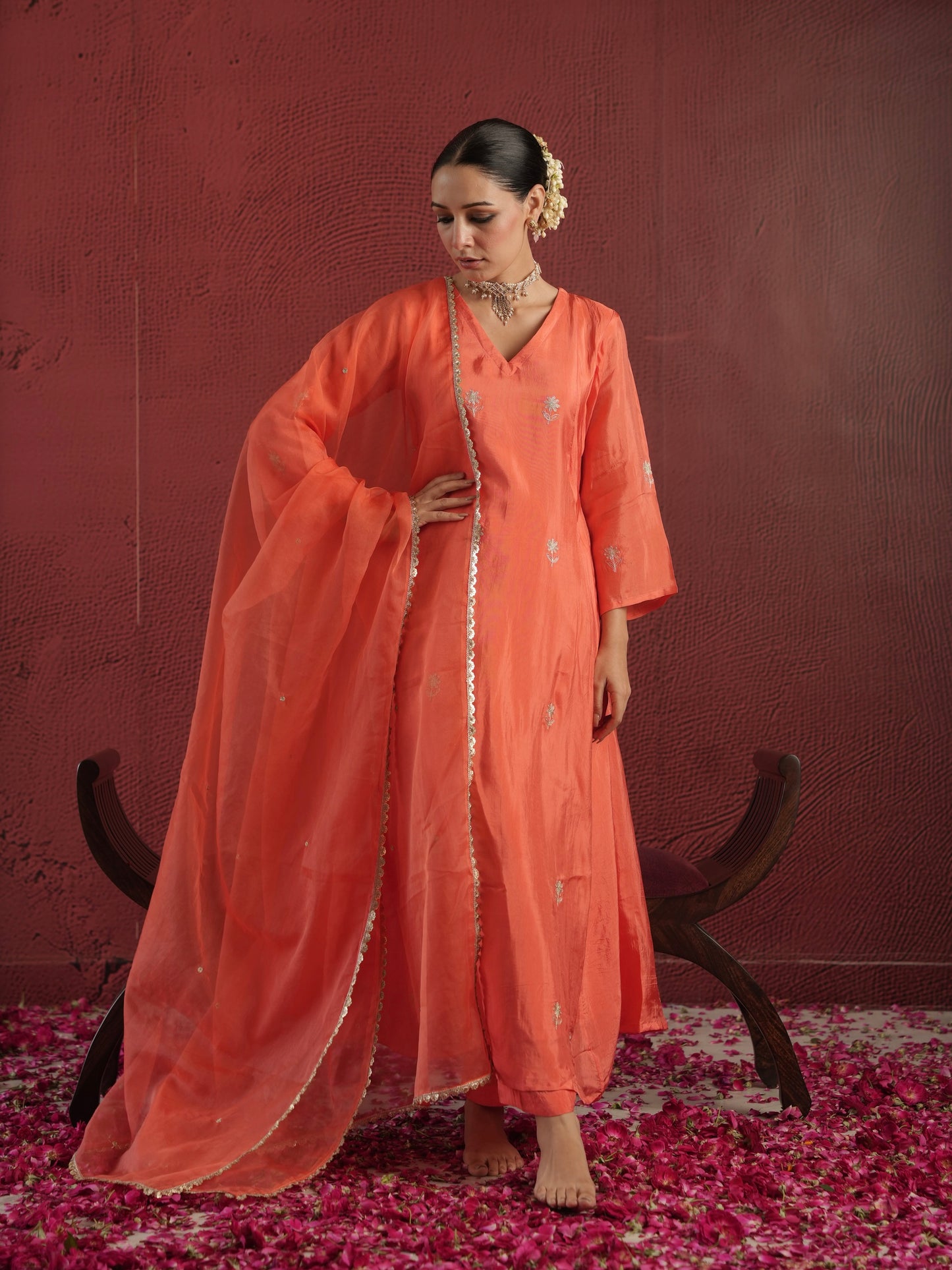 CHAAND PEACH SILK AARI EMBROIDERY SUIT SET