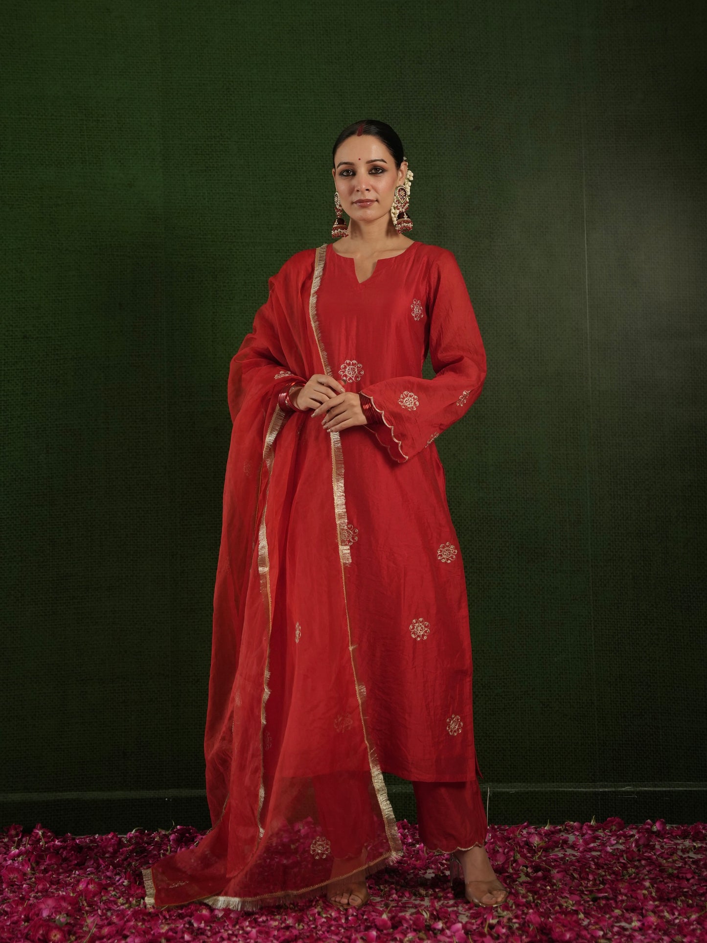 CHAAND RED CHANDERI AARI EMBROIDERD SUIT SET