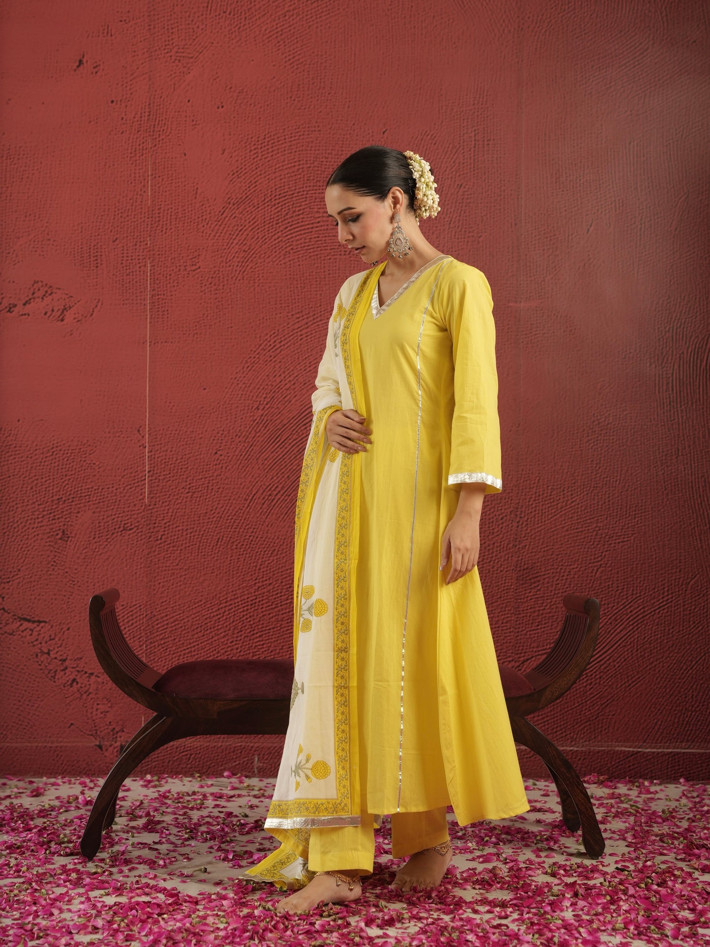 CHAAND YELLOW COTTON SUIT SET WITH BLOCK PRINT DUPATTA