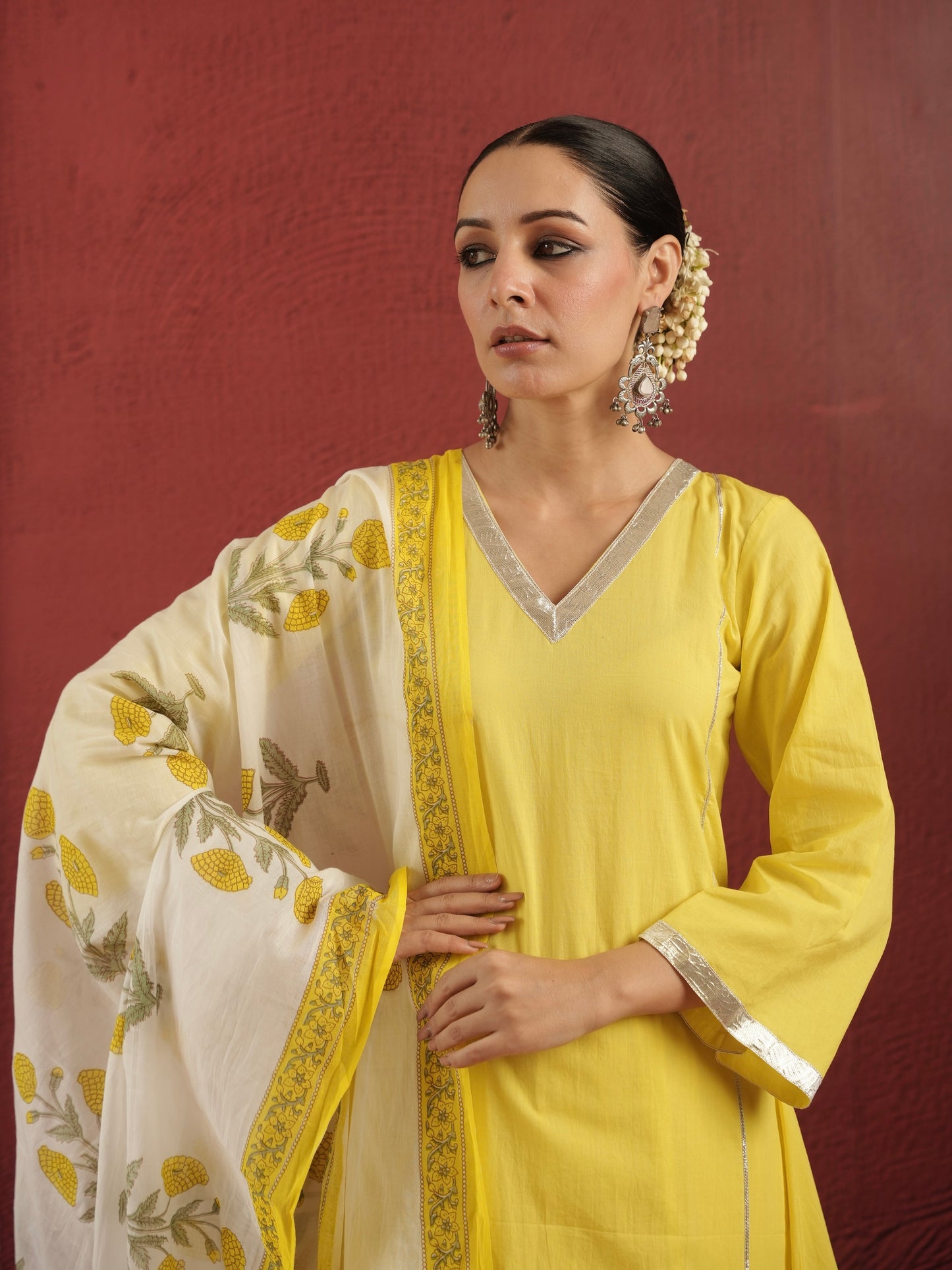 CHAAND YELLOW COTTON SUIT SET WITH BLOCK PRINT DUPATTA