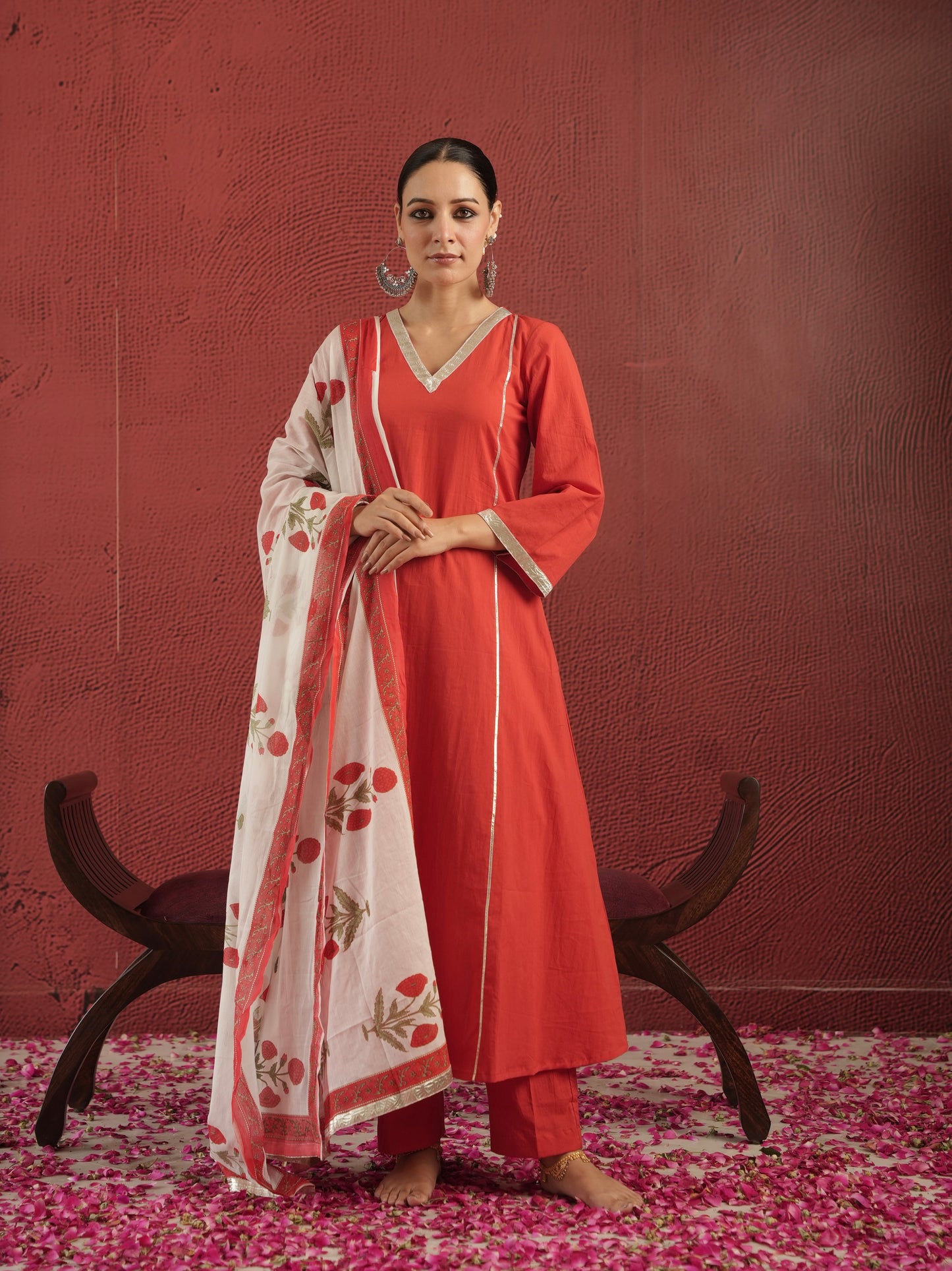 CHAAND RED COTTON SUIT SET WITH BLOCK PRINT DUPATTA