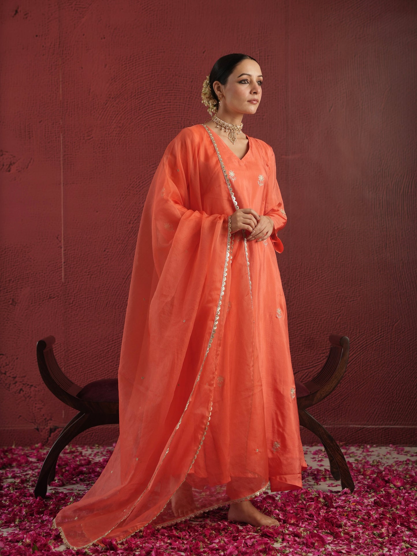 CHAAND PEACH SILK AARI EMBROIDERY SUIT SET