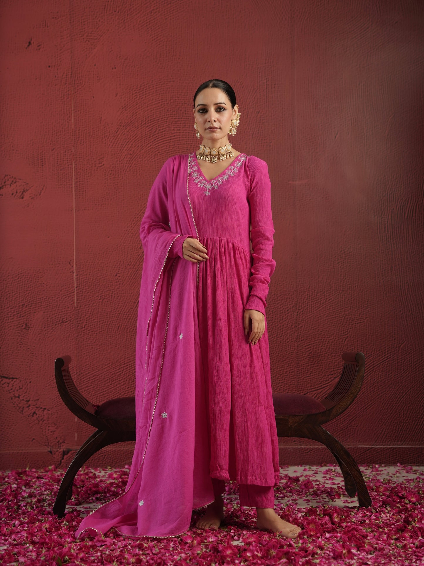 CHAAND PINK CRUSH COTTON AARIWORK SUIT SET