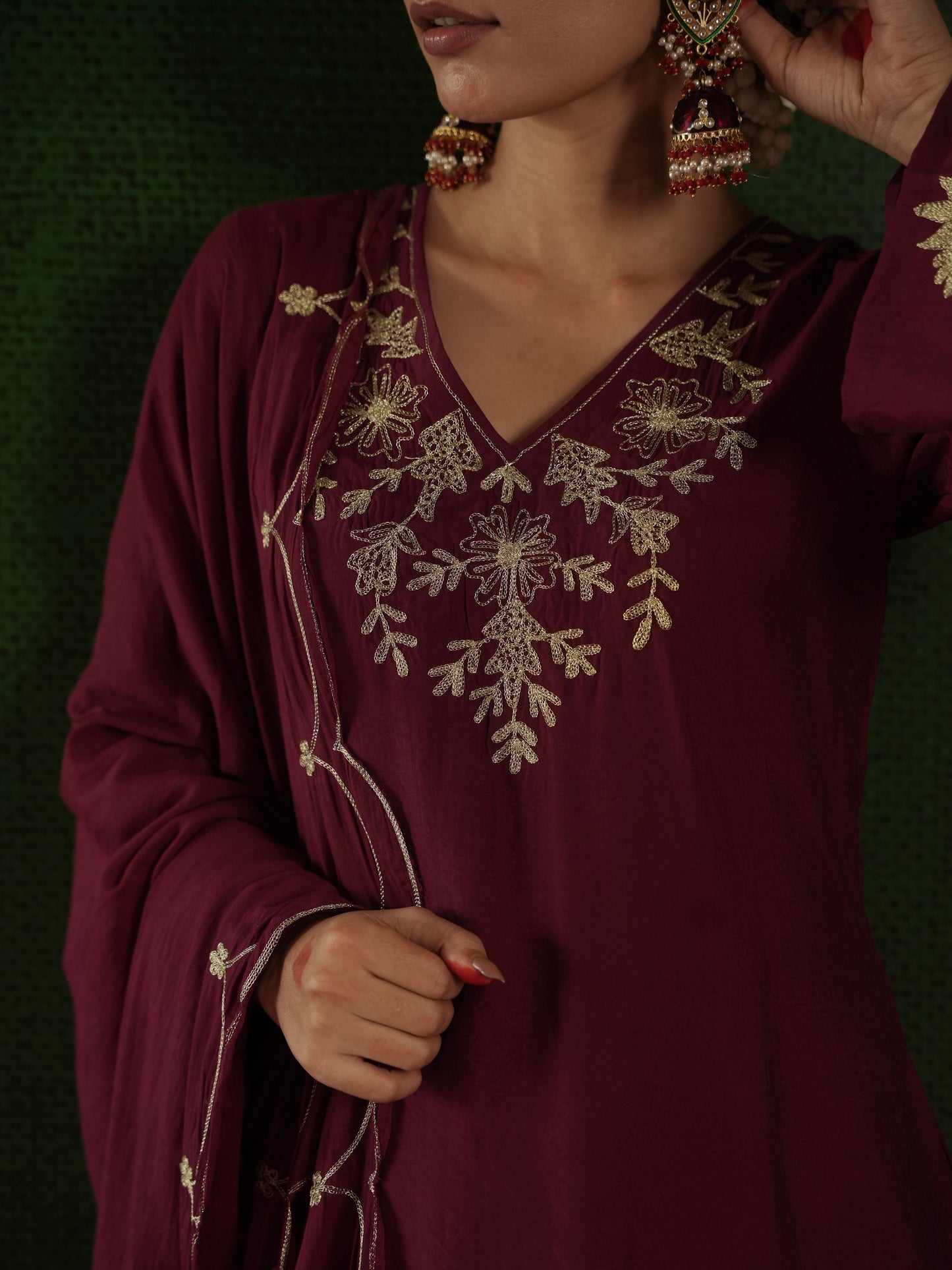 CHAAND ROSEWOOD CHANDERI HEAVY EMBROIDERD SUIT SET