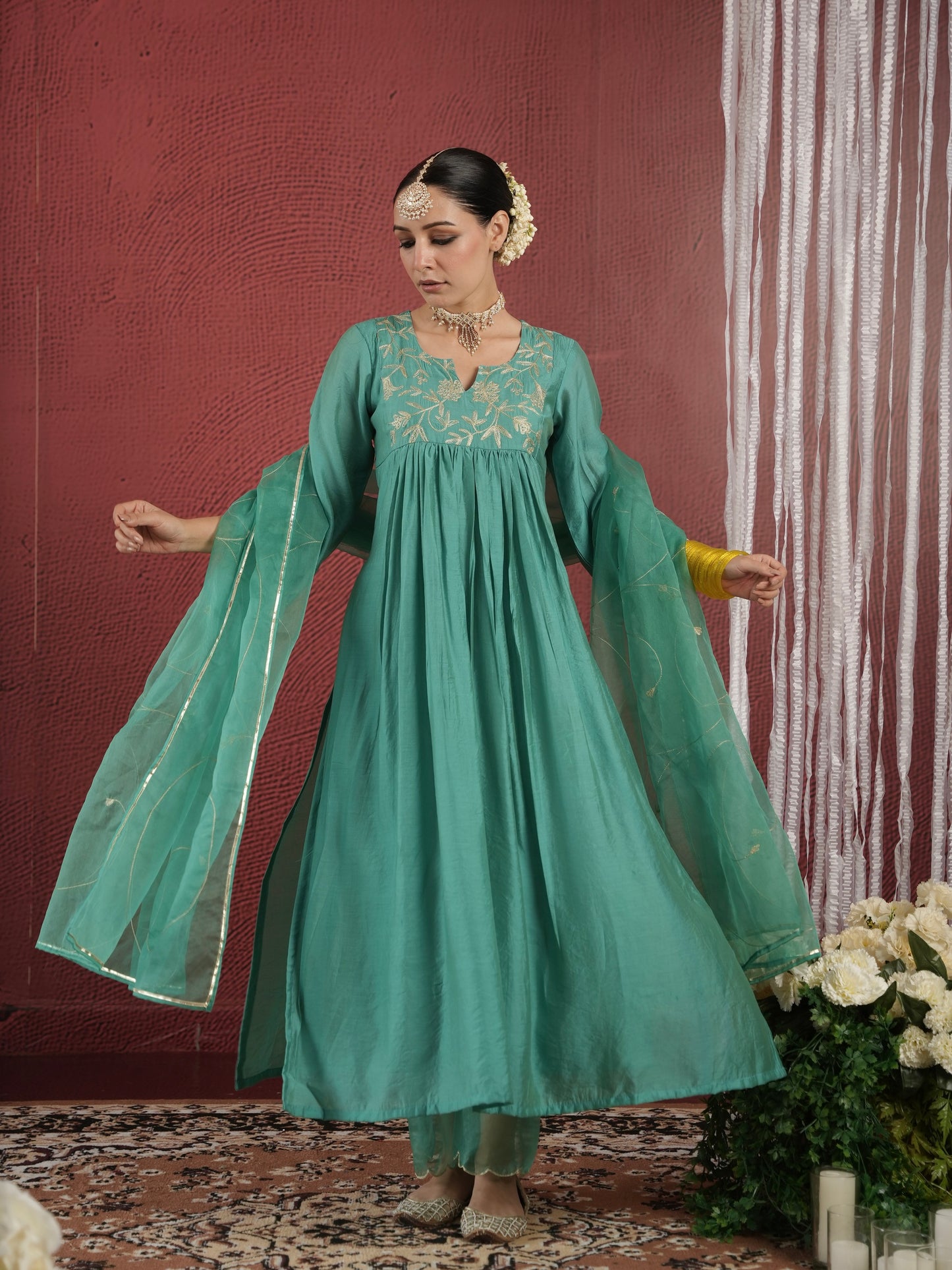 CHAAND GREEN CHANDERI ZARIWORK SUIT SET