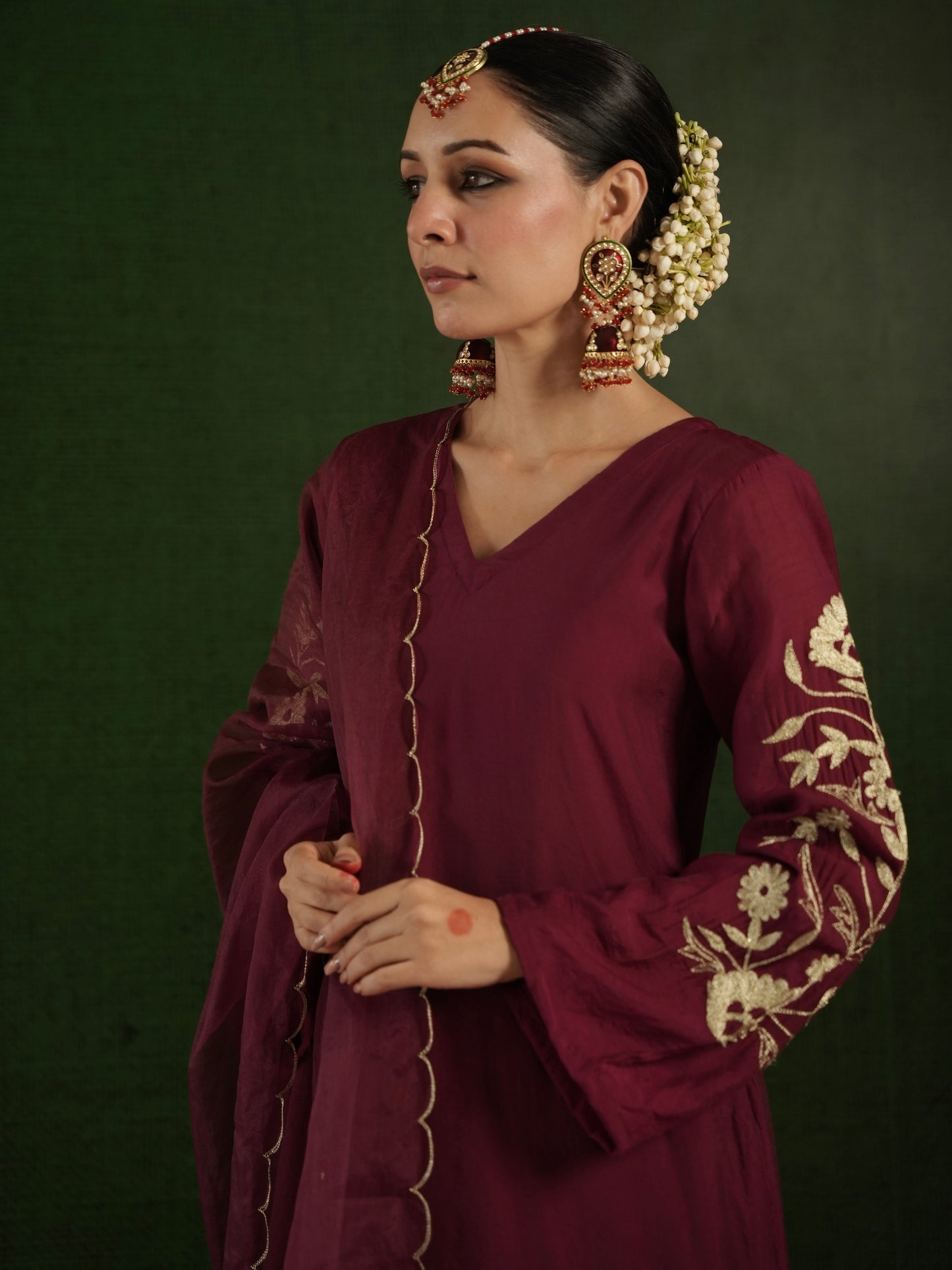 CHAAND MAROON CHANDERI HEAVY EMBROIDERD SUIT SET