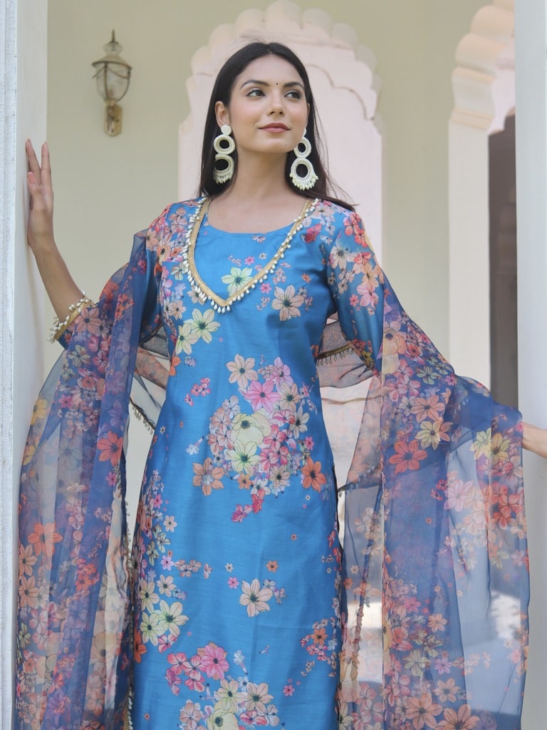 Zehnaseeb Suit Set